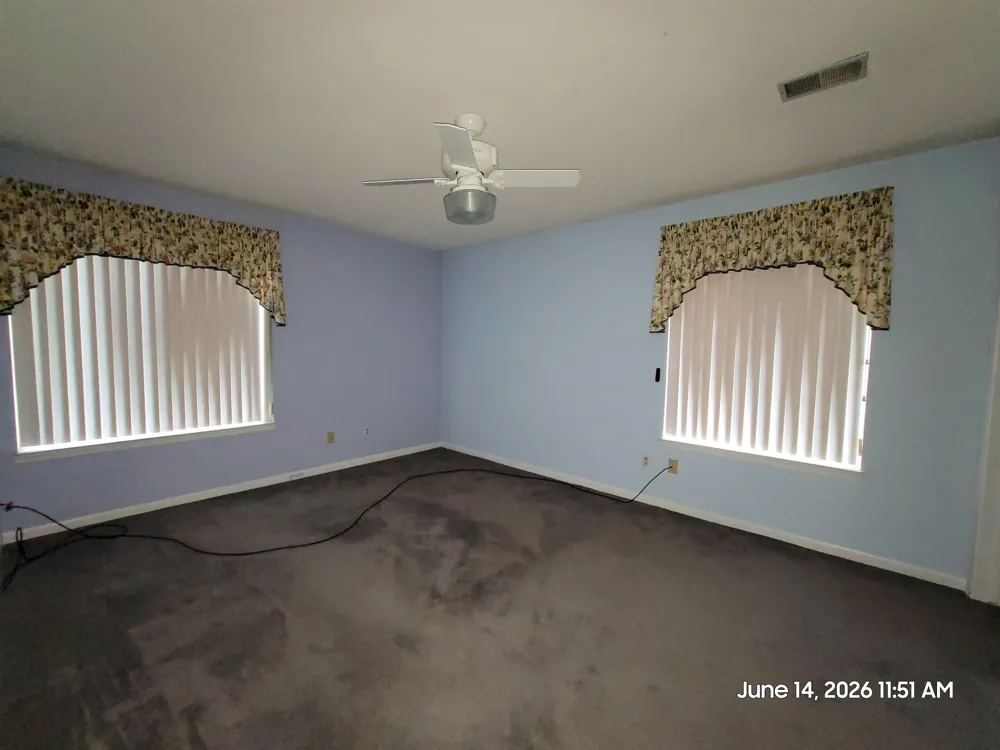 1048 Grenoble Lane Lansing City, MI 48917