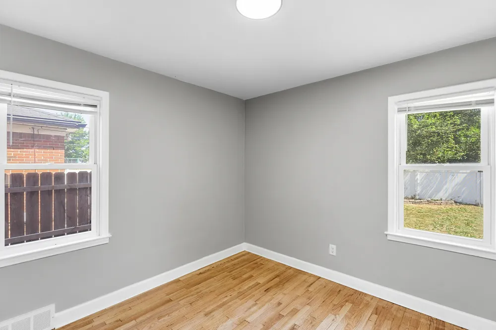 21211 Newcastle Road Harper Woods, MI 48225