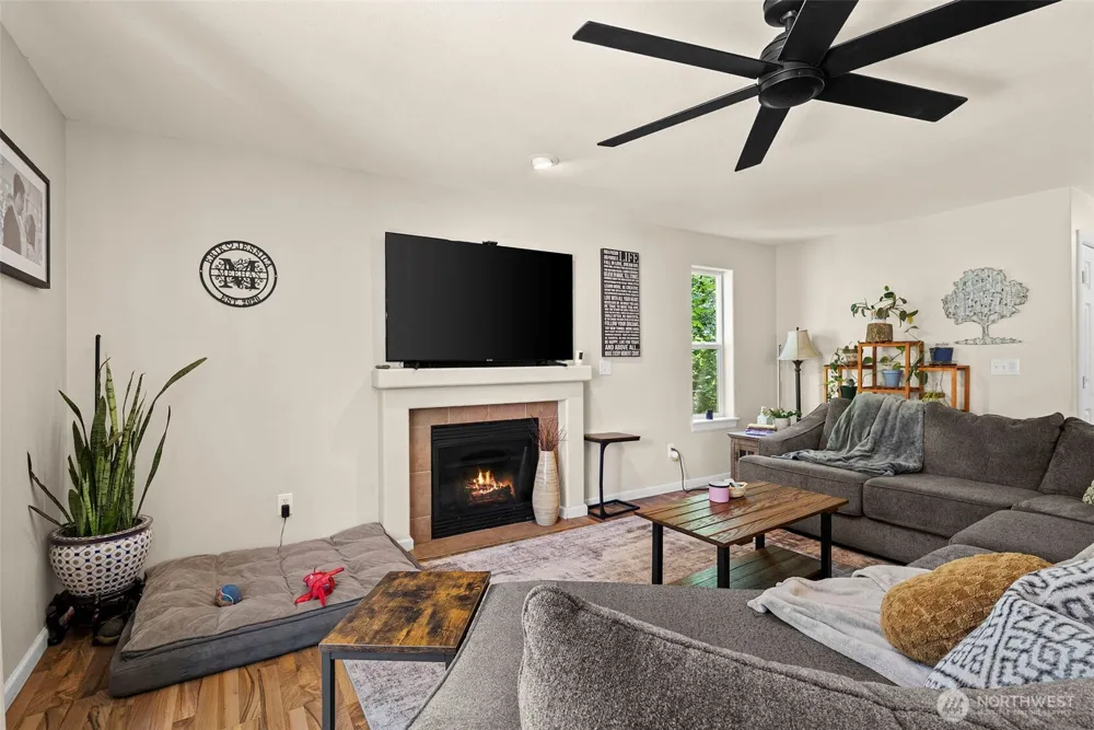 18102 Big Fir Court SE Yelm, WA 98597