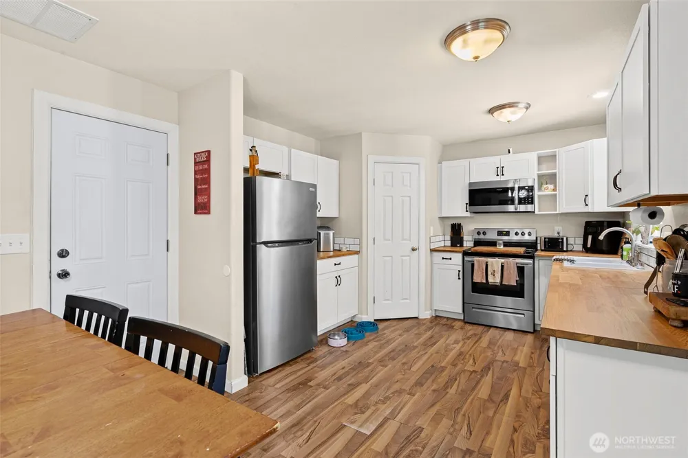 18102 Big Fir Court SE Yelm, WA 98597