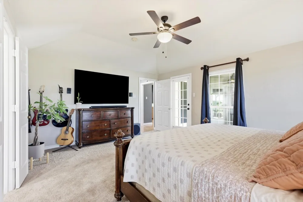 1328 Pierce Road Red Oak, TX 75154