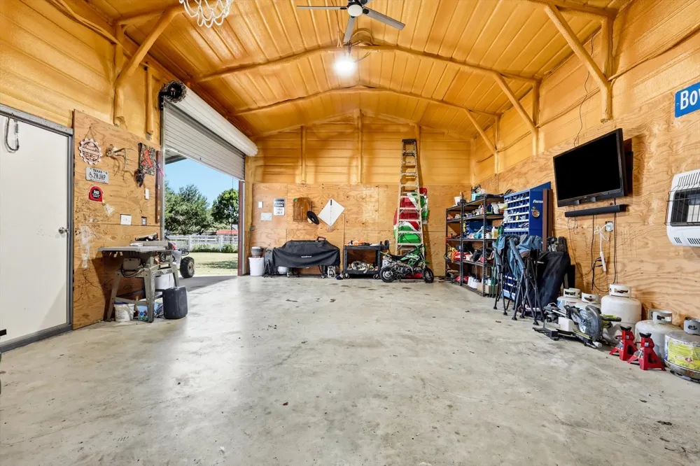 1328 Pierce Road Red Oak, TX 75154