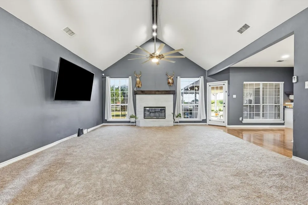 1328 Pierce Road Red Oak, TX 75154