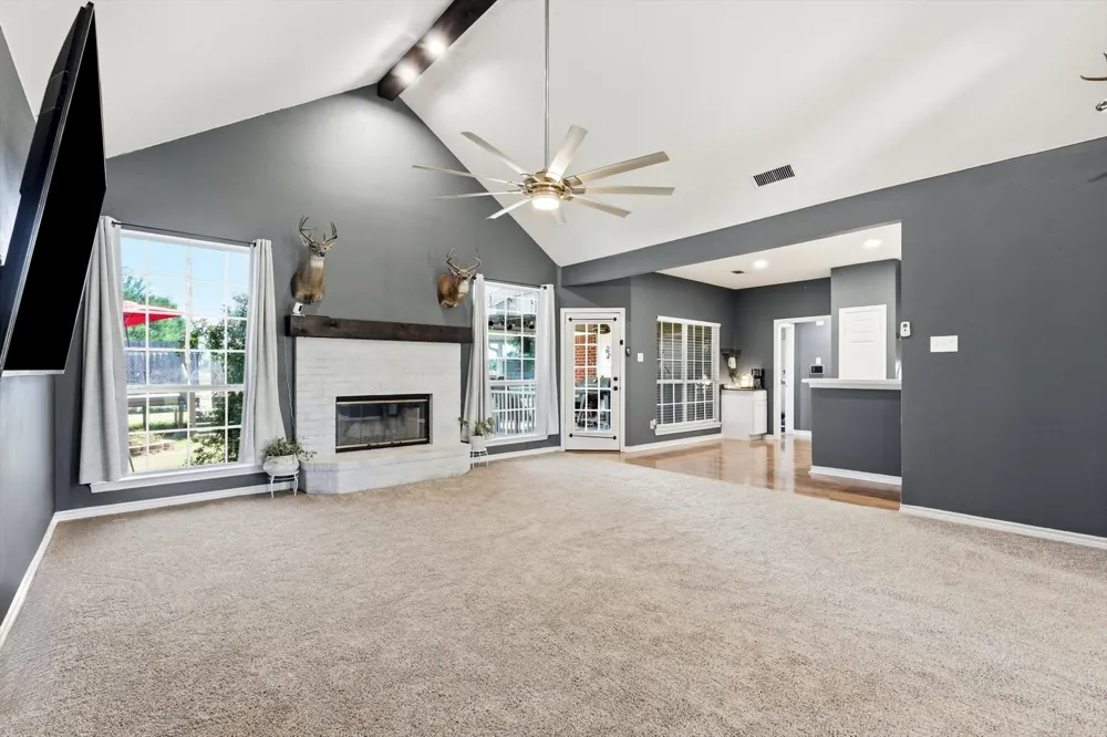 1328 Pierce Road Red Oak, TX 75154