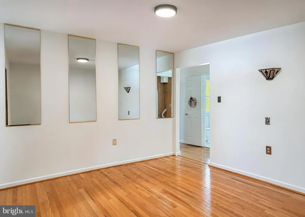 9301 LINHURST DRIVE Clinton, MD 20735