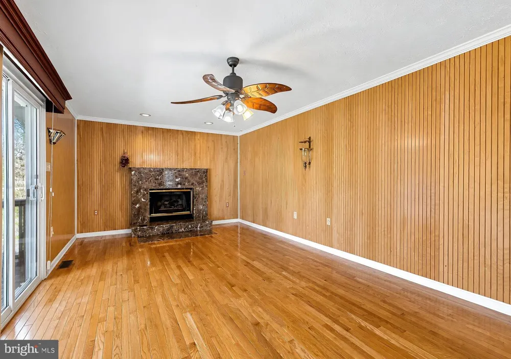 9301 LINHURST DRIVE Clinton, MD 20735
