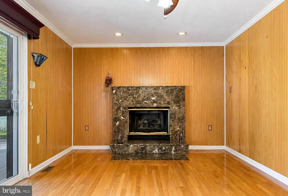 9301 LINHURST DRIVE Clinton, MD 20735