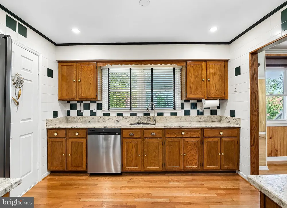 9301 LINHURST DRIVE Clinton, MD 20735