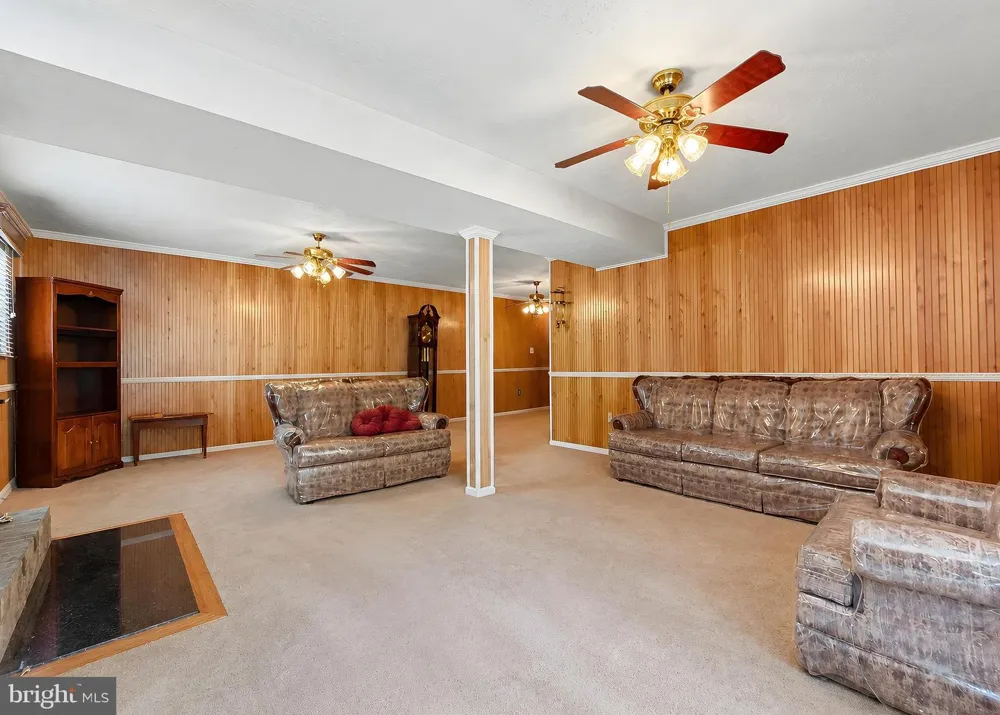 9301 LINHURST DRIVE Clinton, MD 20735