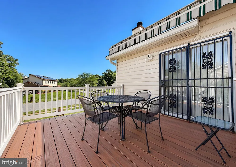 9301 LINHURST DRIVE Clinton, MD 20735