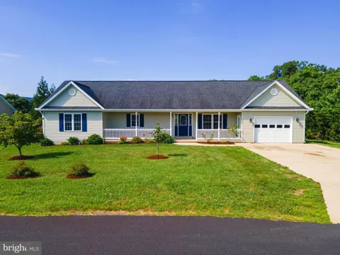 135 LEOLA LOOP