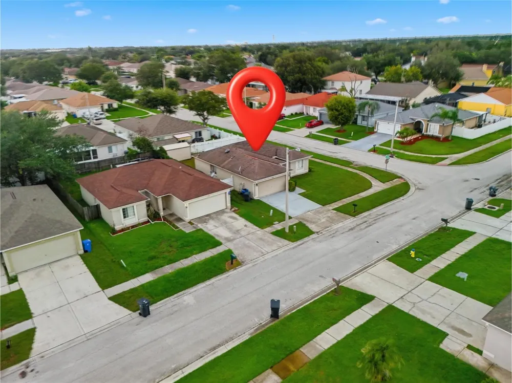 1210 BLUFIELD AVENUE Brandon, FL 33511