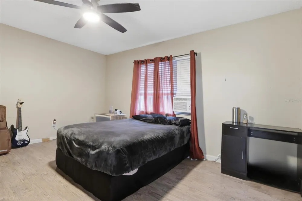 1210 BLUFIELD AVENUE Brandon, FL 33511