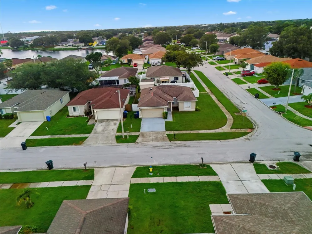 1210 BLUFIELD AVENUE Brandon, FL 33511