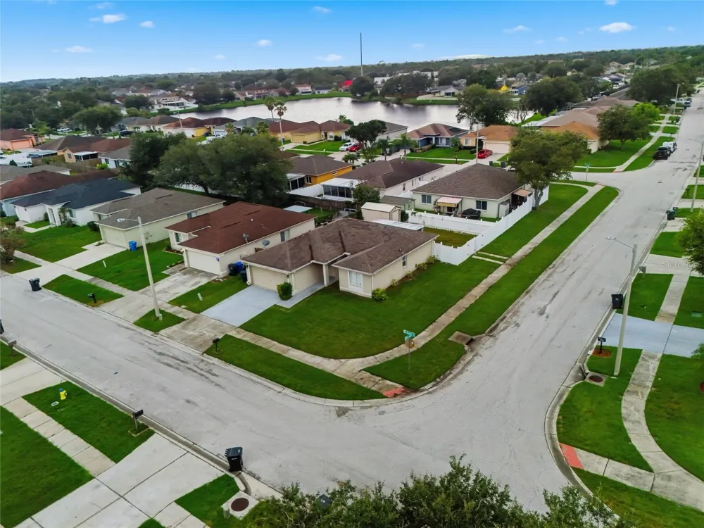 1210 BLUFIELD AVENUE Brandon, FL 33511
