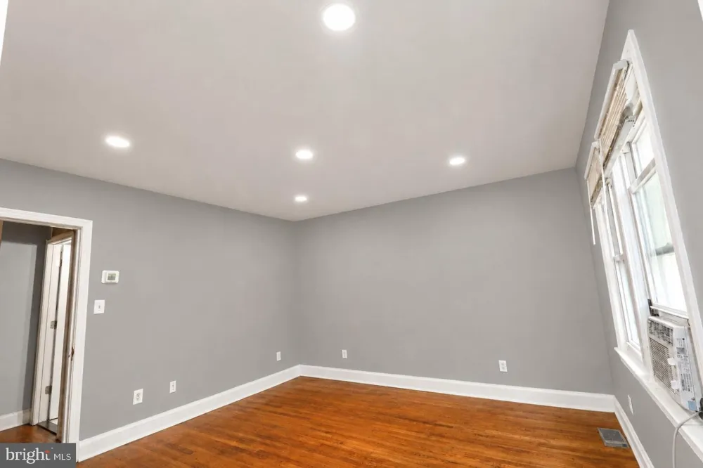 1329 ORREN NE #2 Washington, DC 20002