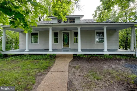 422 LUMBERTON ROAD