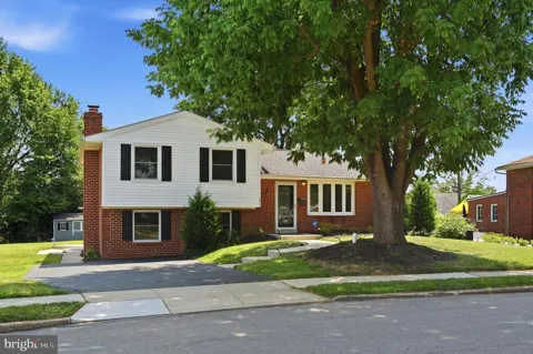 1411 SANDWOOD ROAD