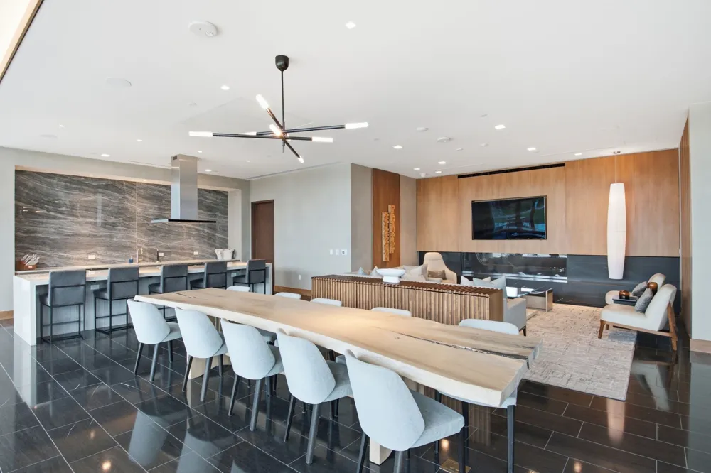 7901 Windrose Avenue #1201 Plano, TX 75024