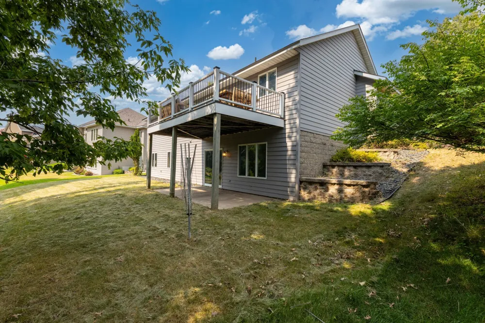 2640 Pine Ridge Boulevard Red Wing, MN 55066