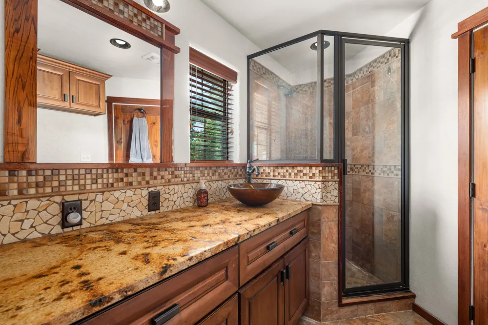 137 Hill Drive Granite Shoals, TX 78654