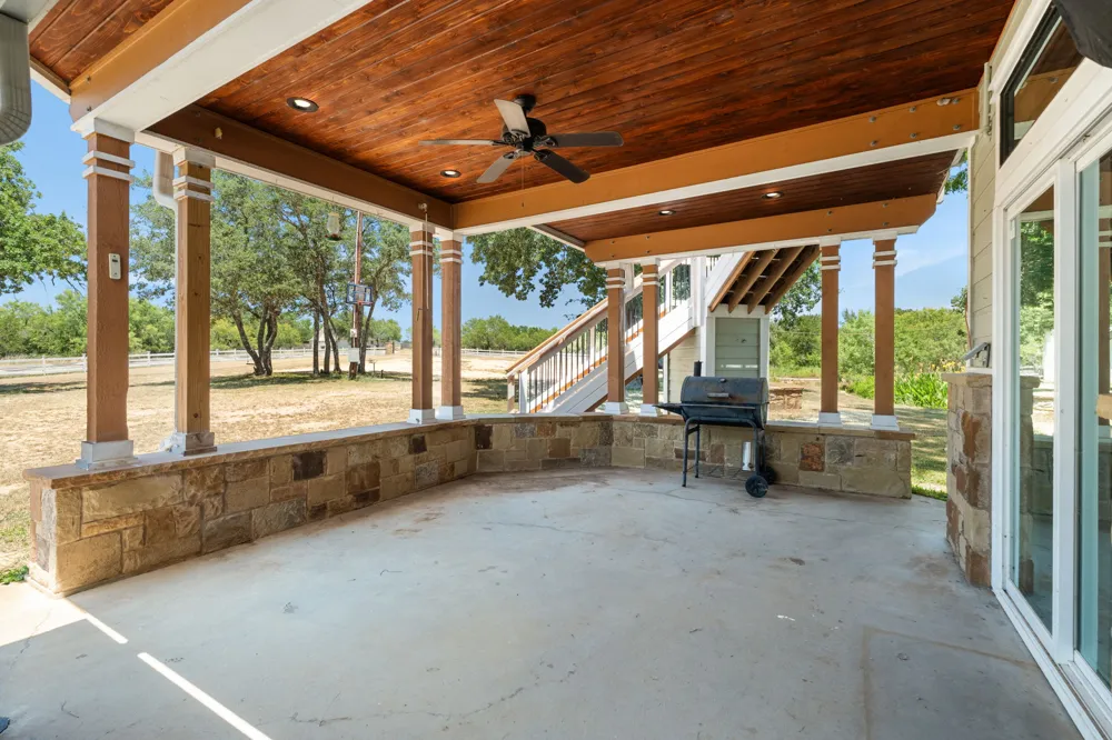 137 Hill Drive Granite Shoals, TX 78654