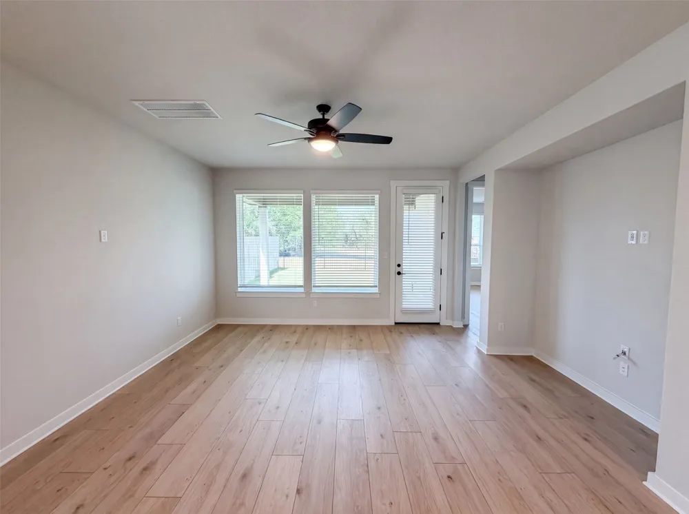 125 High Valley Drive Liberty Hill, TX 78642