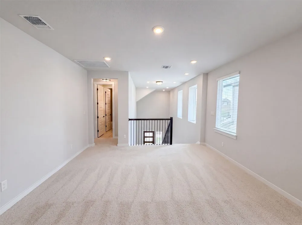 125 High Valley Drive Liberty Hill, TX 78642