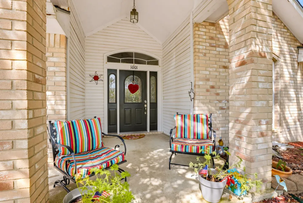 1001 Travis Street Lockhart, TX 78644