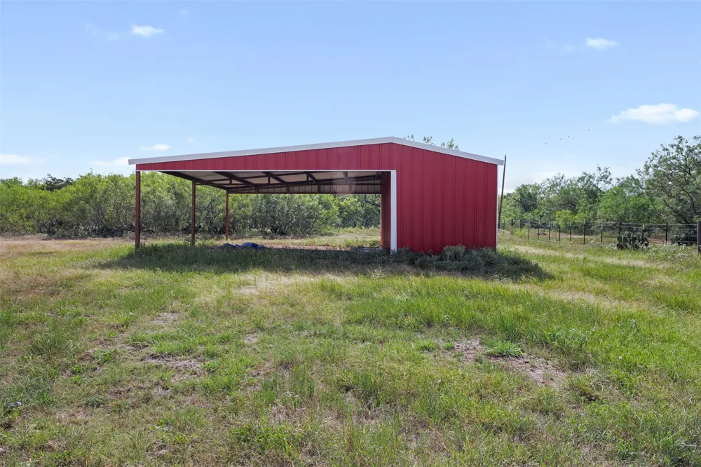 577 Herron Trail McDade, TX 78650