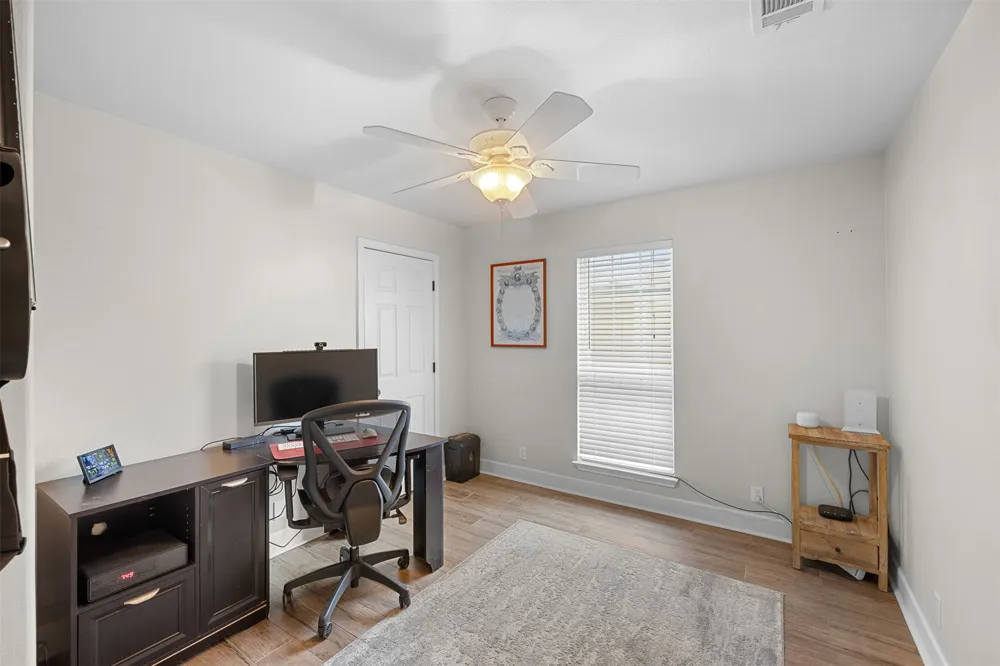 577 Herron Trail McDade, TX 78650
