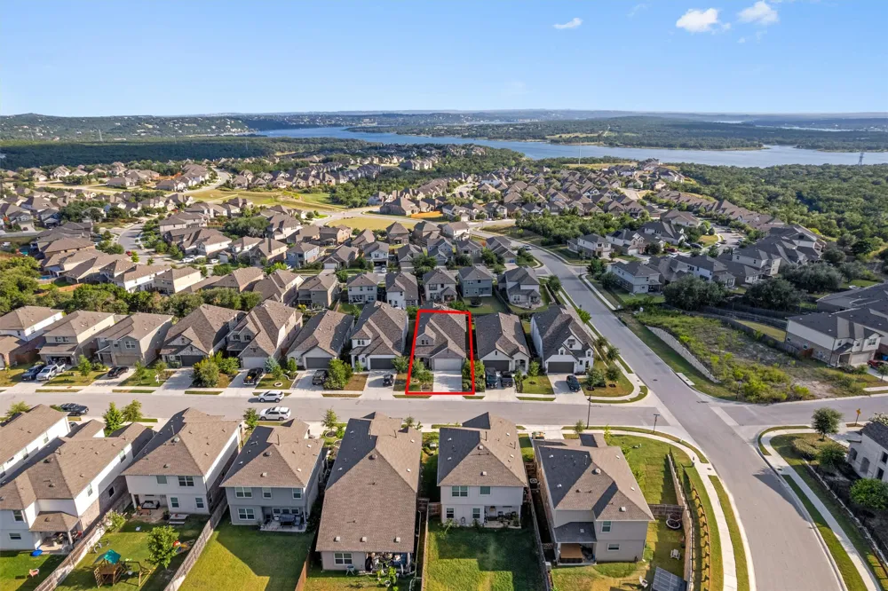 8025 Copper Prairie Bend Lago Vista, TX 78645