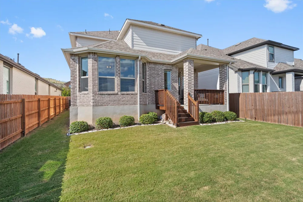 8025 Copper Prairie Bend Lago Vista, TX 78645