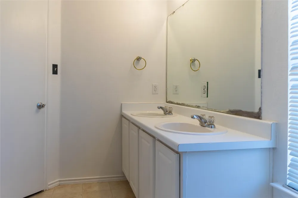 2209 Canvas Back Drive Taylor, TX 76574