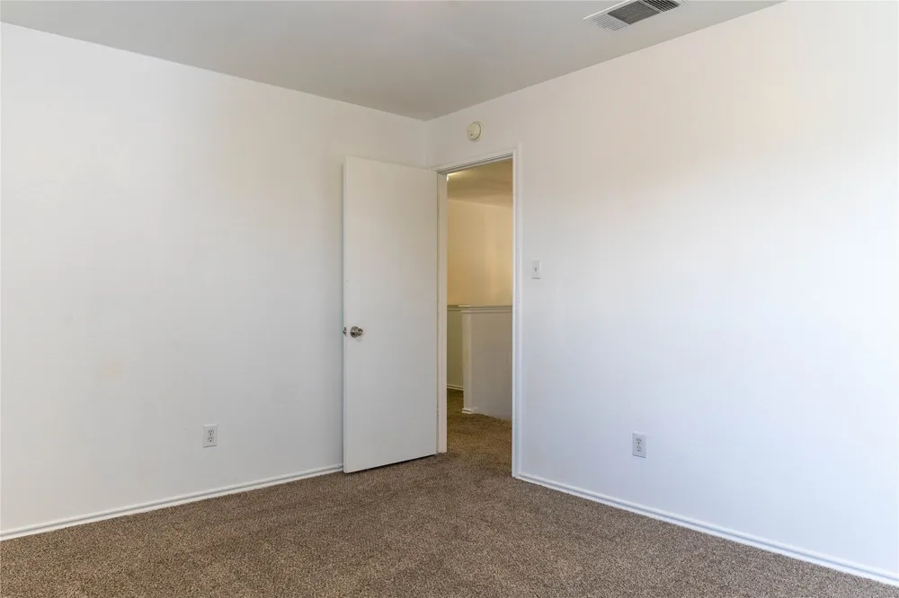 2209 Canvas Back Drive Taylor, TX 76574