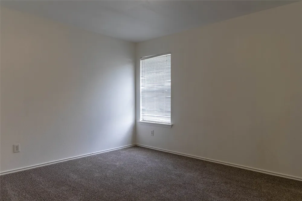 2209 Canvas Back Drive Taylor, TX 76574
