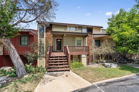 113 Comanche Point