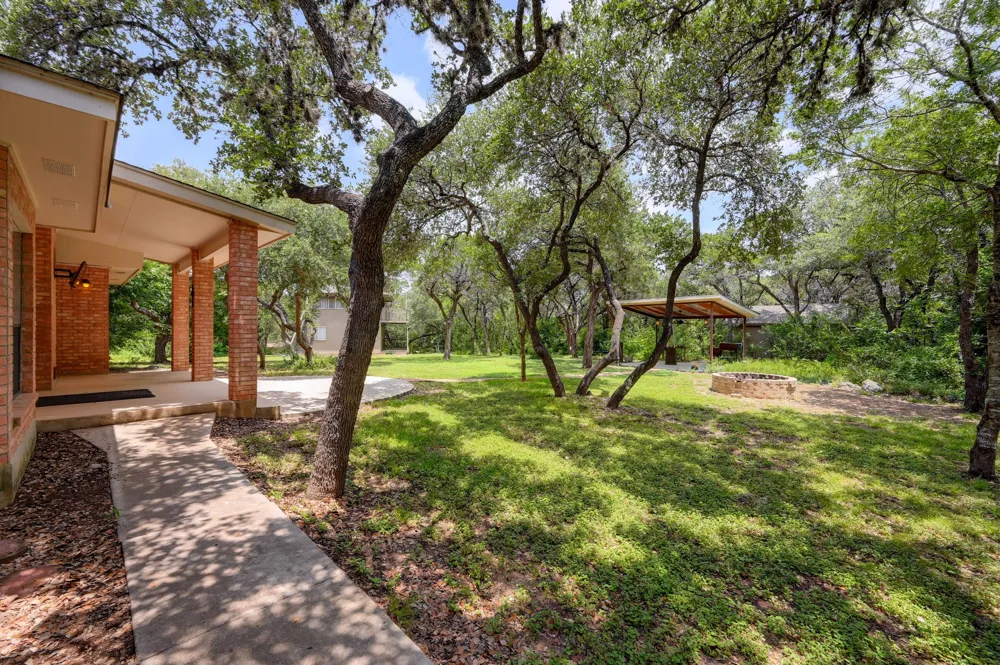 14192 Antonio Drive Helotes, TX 78023