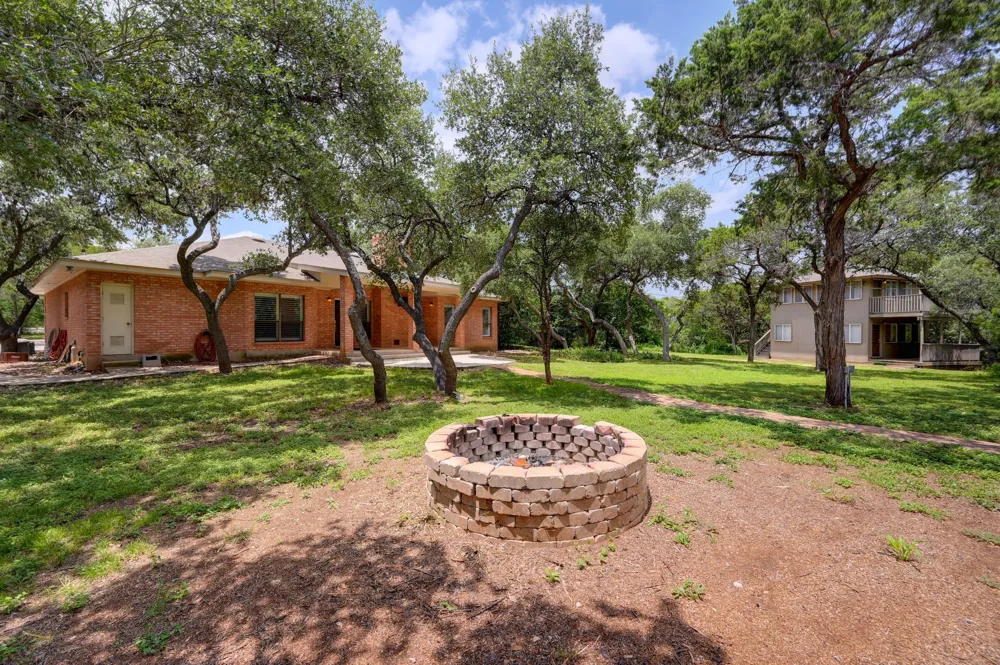 14192 Antonio Drive Helotes, TX 78023