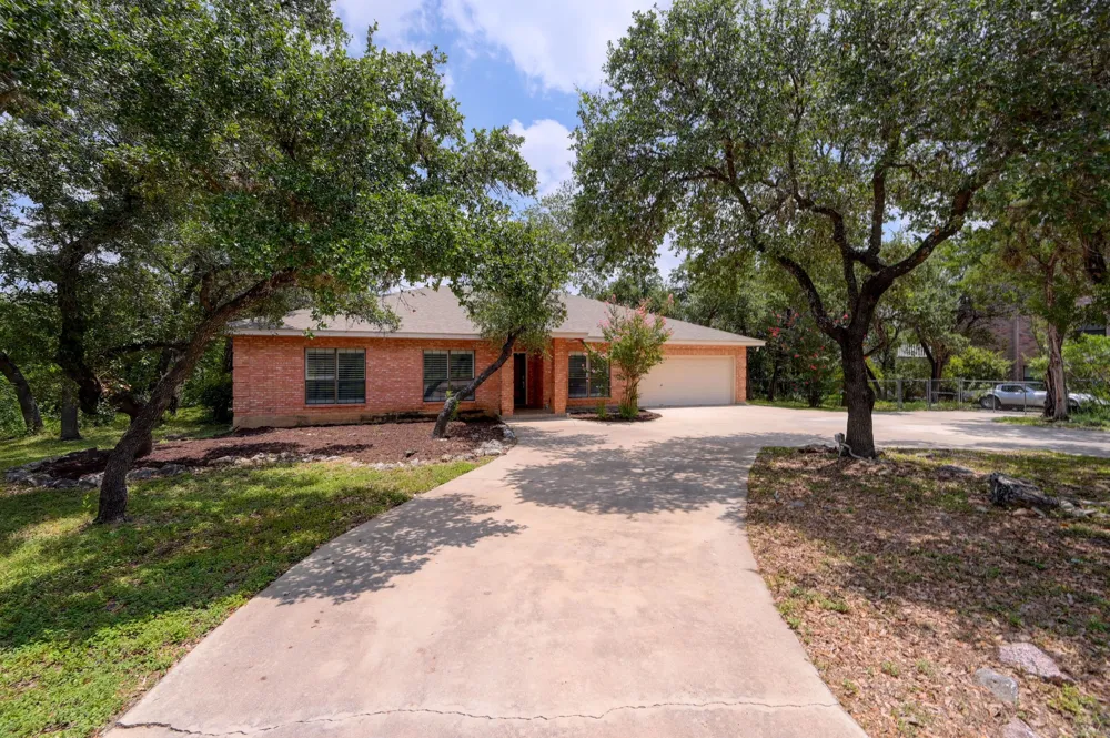 14192 Antonio Drive Helotes, TX 78023