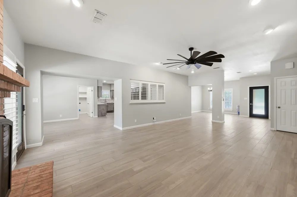 14192 Antonio Drive Helotes, TX 78023
