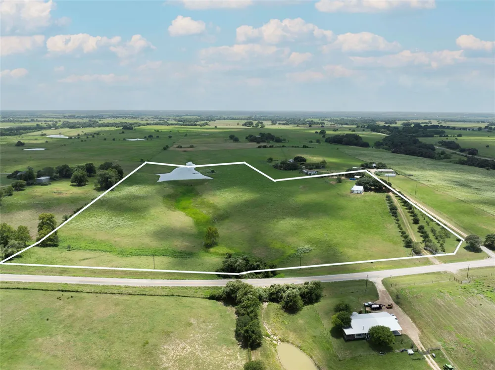 2610 FM 1965 La Grange, TX 78945