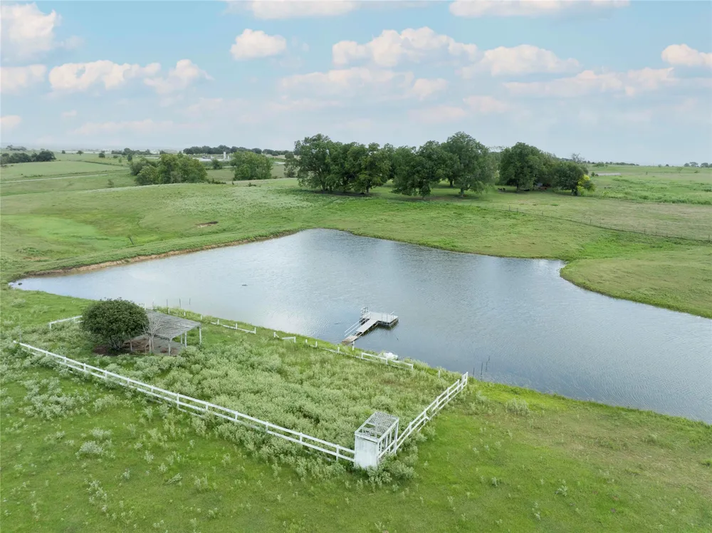 2610 FM 1965 La Grange, TX 78945