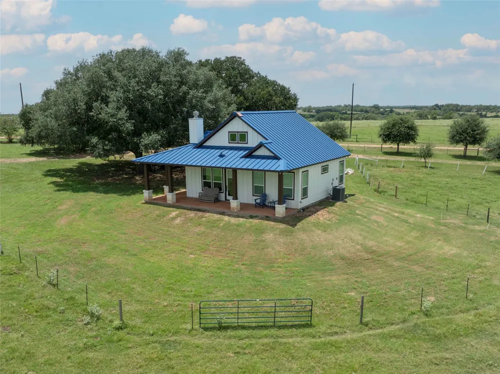 2610 FM 1965 La Grange, TX 78945
