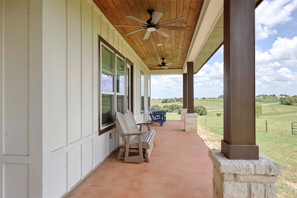 2610 FM 1965 La Grange, TX 78945
