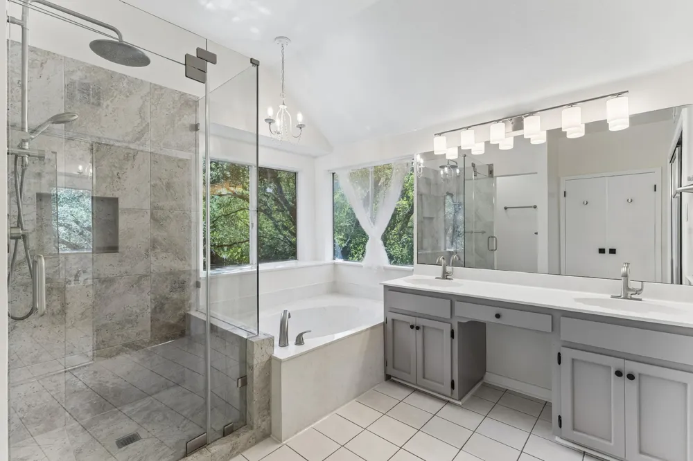 3609 Latimer Drive Austin, TX 78732