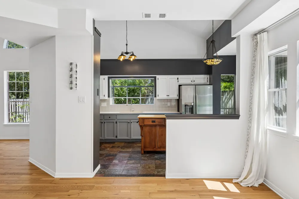 3609 Latimer Drive Austin, TX 78732