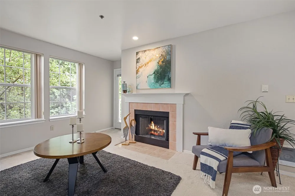 2560 118th Avenue SE #3-201 Bellevue, WA 98005