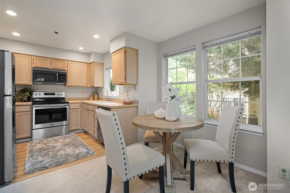 2560 118th Avenue SE #3-201 Bellevue, WA 98005