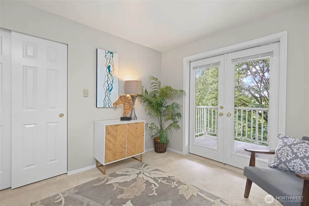 2560 118th Avenue SE #3-201 Bellevue, WA 98005